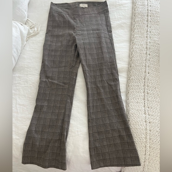 Avenue Montaigne plaid pill on pants - Picture 1 of 2